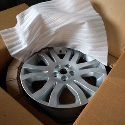 New Land Rover Rim 18*6