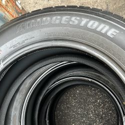 225/65R17