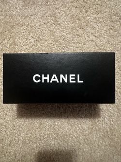 Chanel never worn