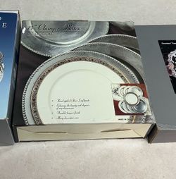 8 piece set silver colored charger plates