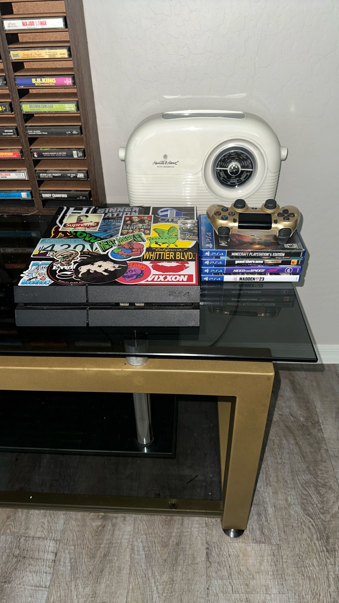 PS4