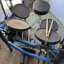 Electronic  Drum Set (Simmons)
