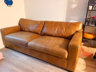 Crate&Barrel Axis 2-Seat 88in Leather Sofa