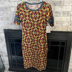 XS Lularoe Julia 