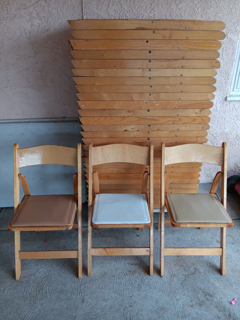 Folding Chairs 30 Chairs  Available $300 For All