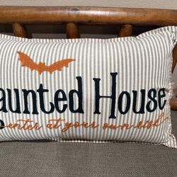 “HAUNTED HOUSE” Throw Pillow
