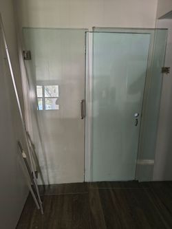 Shower glass and glass door 200