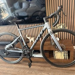 Scott Speedster 50 Road Bike