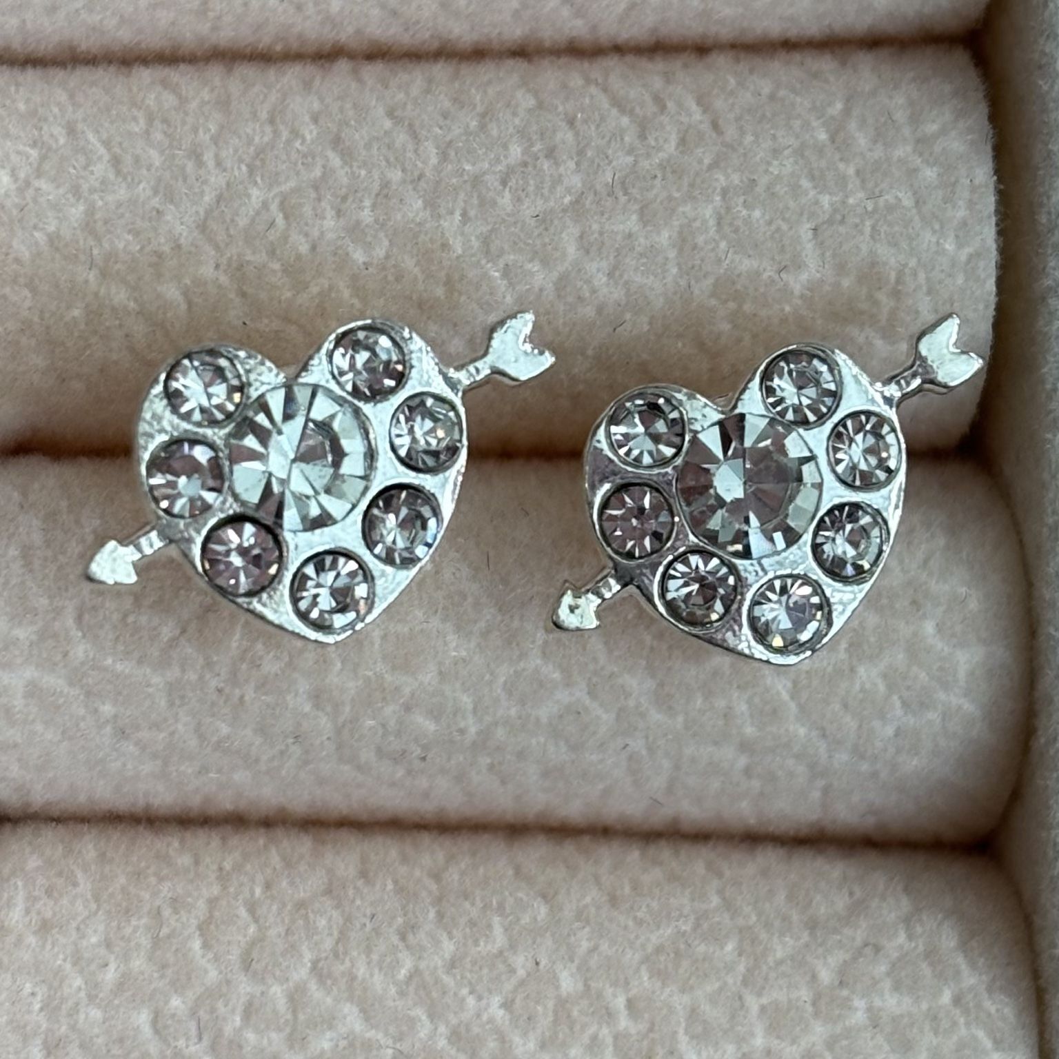 ✨ Cupid’s Heart & Arrow Sparkle Earrings ✨
