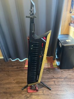 Roland AX-Edge