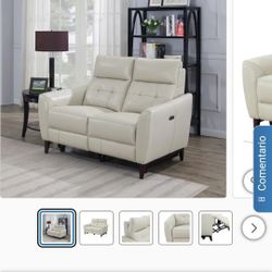 Genuine Leather Power Reclining Loveseat – Excellent Condition