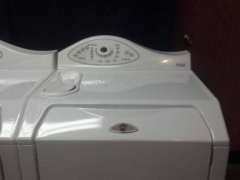 Maytag Neptune Front Load Washer & Electric Dryer Can Deliver for