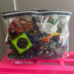 MAGNA-TILES