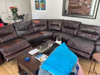 Sectional Couch - Leather