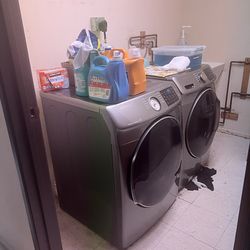 Samsun washer & dryer (electric)