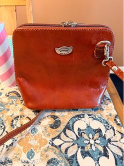 Brown leather crossbody bag from Italy