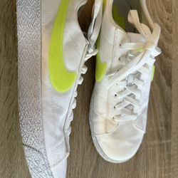 Nike canvas Sneakers 7W, 5.5Y
