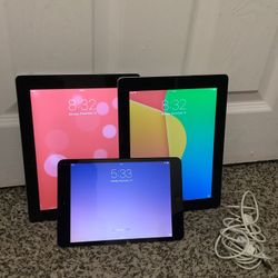 iPads Lot 3 *Unlocked*
