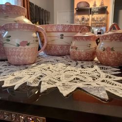 Pottery Set