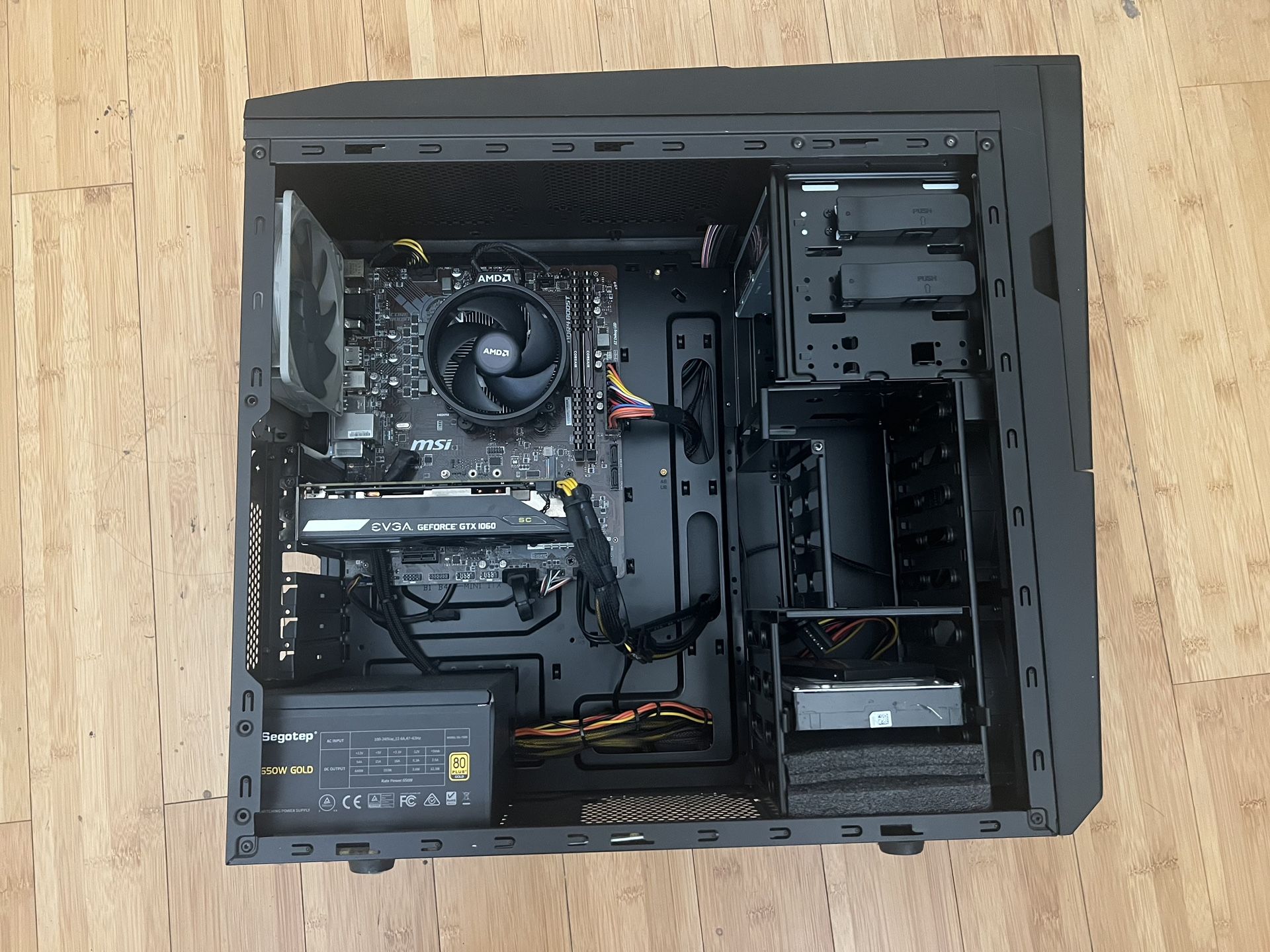 AMD Ryzen 5 Gaming PC