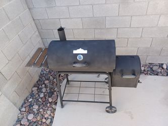 RIVER GRILLE SMOKE