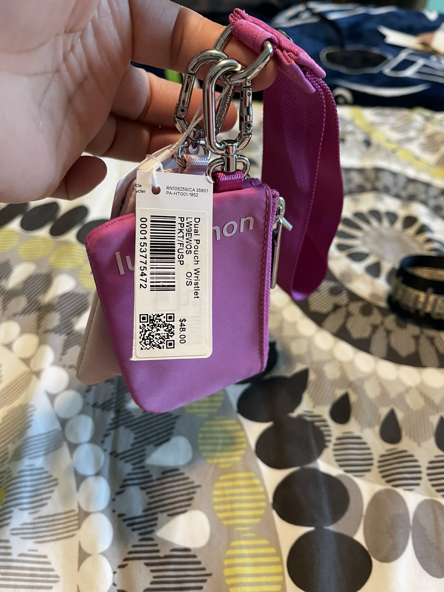 Lululemon Dual Pouch Wristlet