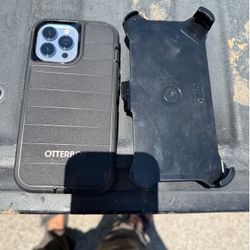 OTTER CASE (iPhone Pro Max 13)