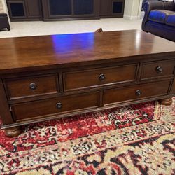 Ashley Furniture Coffee Table With Drawers 