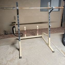 Squat Rack With Bar 