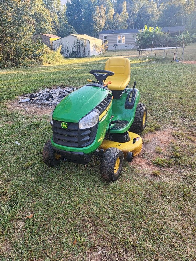 John Deere D120