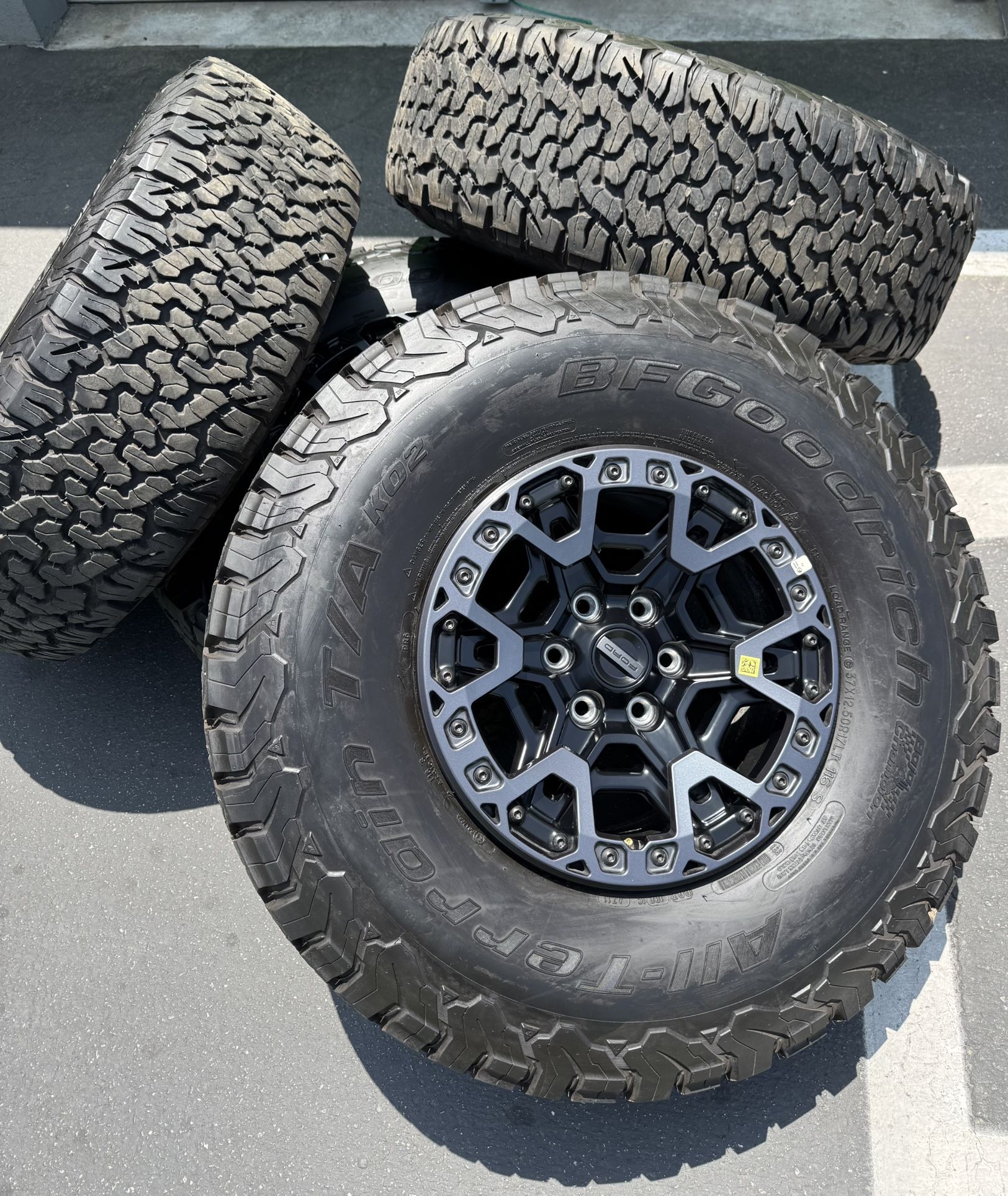 Ford Raptor Factory Wheels Tires