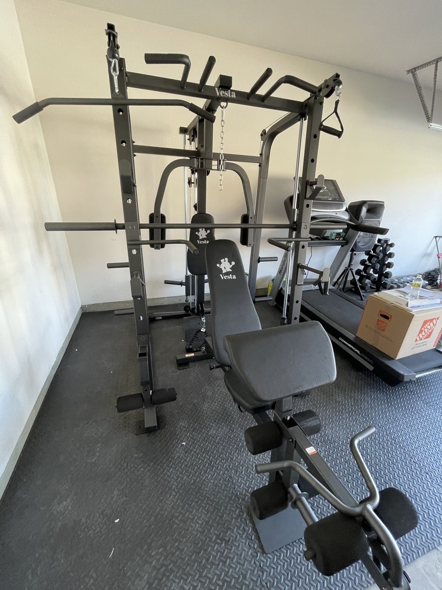 Vesta Fitness Smith Machine 1001 w/Bench Attachment | 245lb Cast Iron Olympic Weights | 7ft Olympic Bar | Fitness | Gym Equipment | FREE DELIVERY 🚚