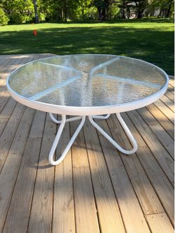 Outdoor Patio Table