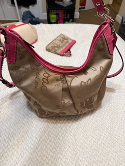 Beautiful Coach set