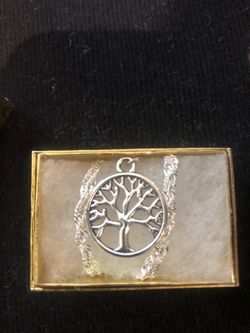Tree of life necklace 20” silver plated