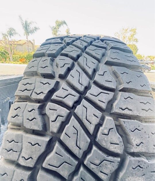 LT305/70R18 Goodyear Territory MT Tire (1)