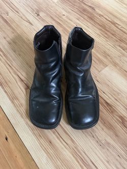 Black Leather Ankle Boots with Side Zip