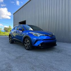 2018 TOYOTA C-HR XLE PREMIUM