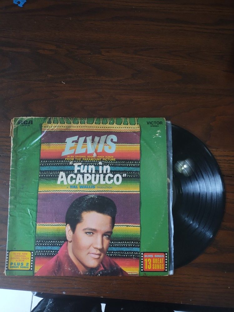 Vintage Elvis Vinyls