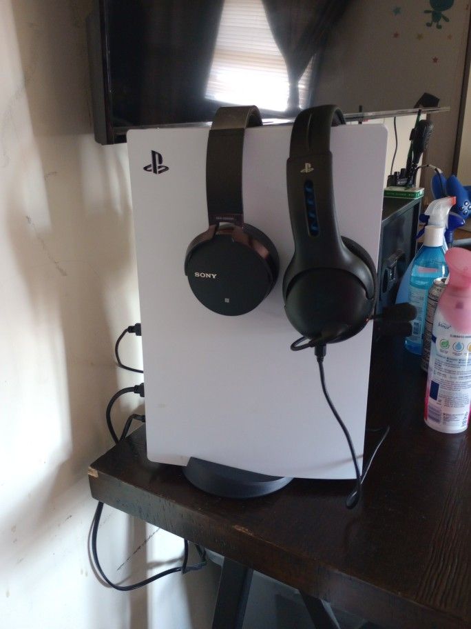 PS5 With 2 Controllers, Wireless Bluetooth Headset, And Charging Dock For Controllers