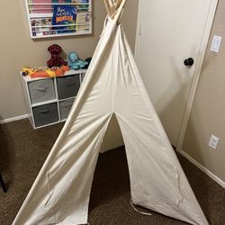Kids Play Tent/ Tipi