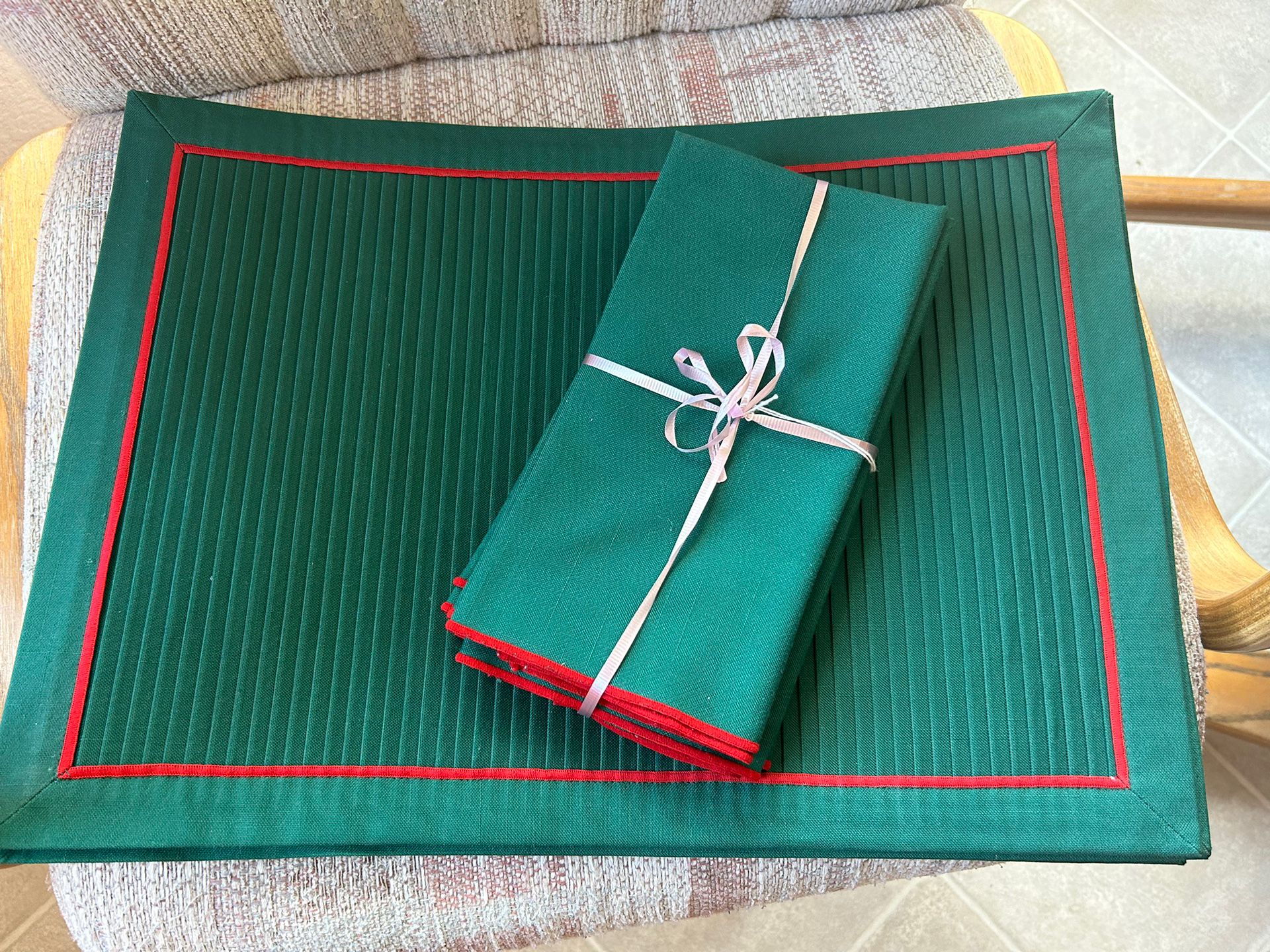 Green Placemats + Napkins