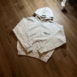 essentials hoodie 