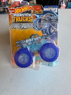 Hot wheels monster truck big foot