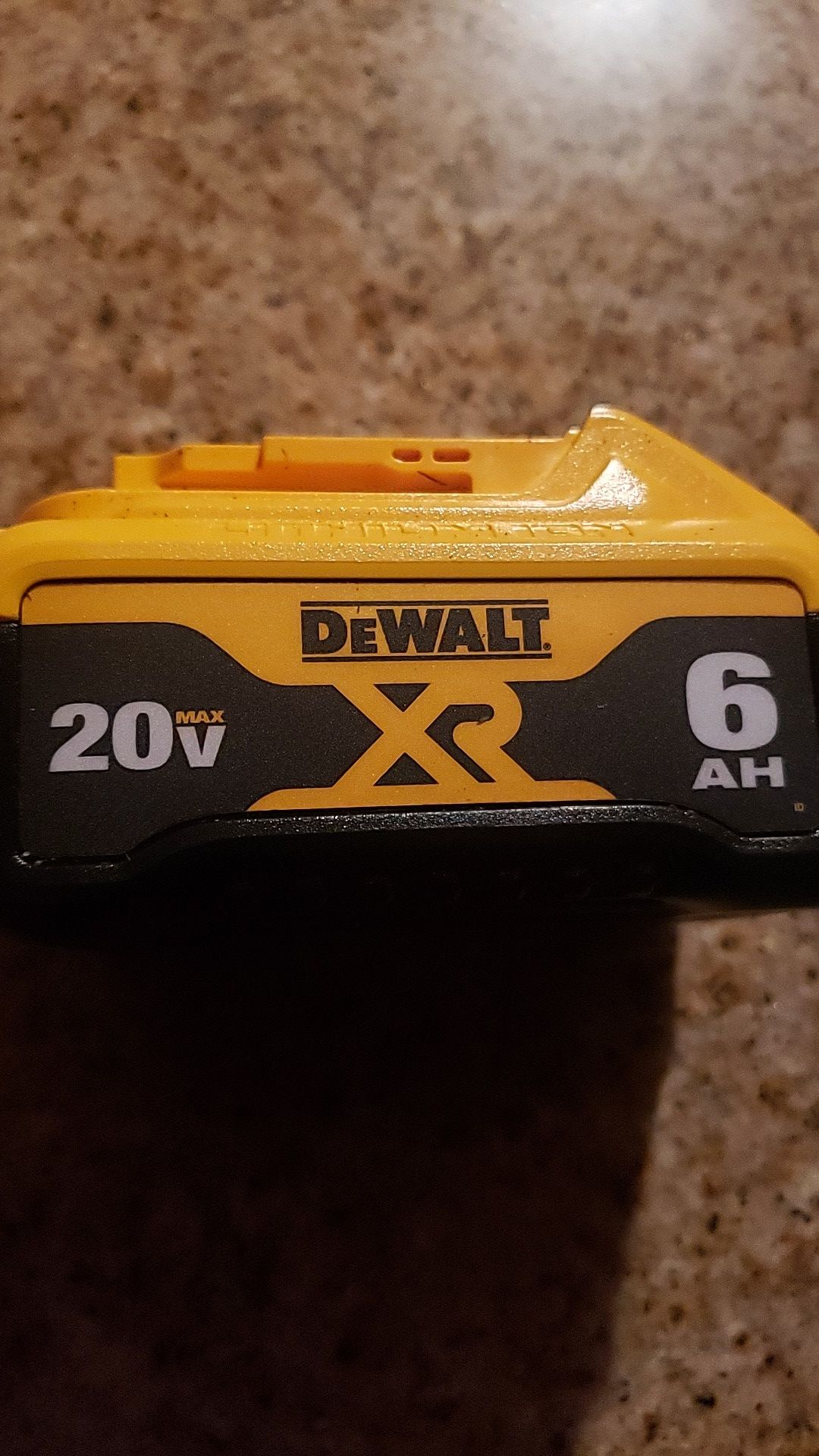 Dewalt 6ah Xr 20v batteries. 70 each. Price is firm. Pick up by MIDWAY AIRPORT!