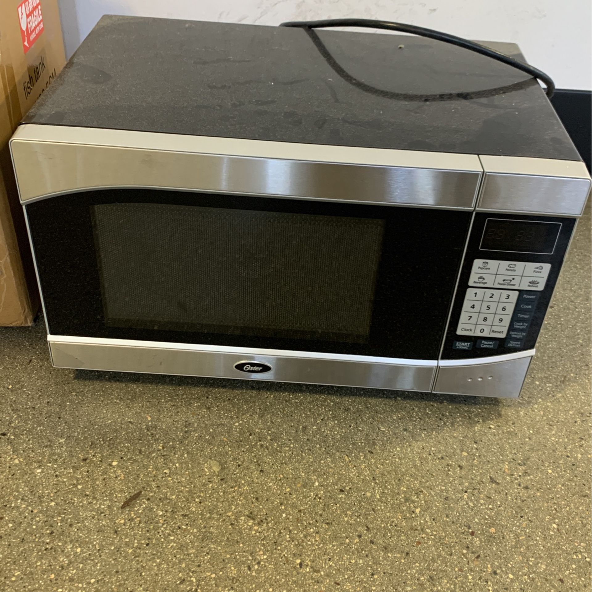 Microwave ( Oster)