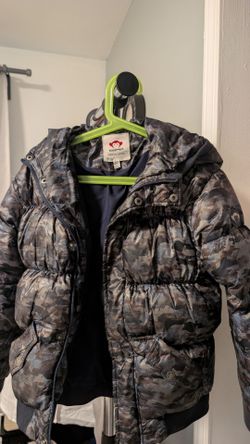 Appaman Kids Camo Puffer Jacket size 8