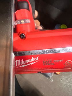 M12 FUEL 12V Lithium-Ion Brushless Cordless 3 in. Cut Off Saw