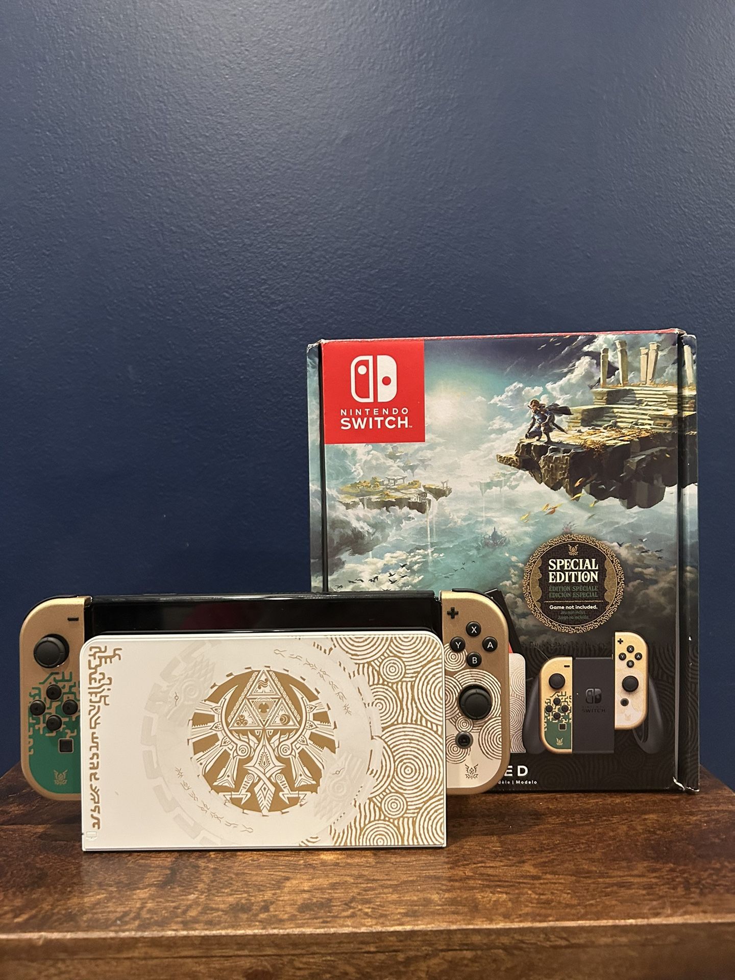 FOR TRADE ONLY Nintendo Switch oled Zelda Edition
