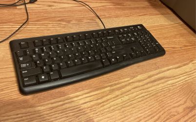 Logitech K120 Computer Keyboard